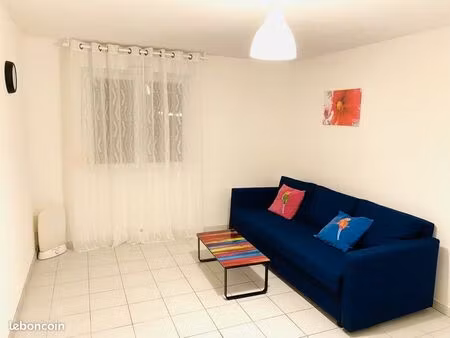 studio meublé 27m²