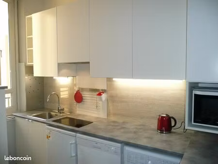 studio meublé proche métro gare d'oullins