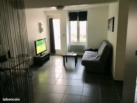 studio meublé centre-ville de sens