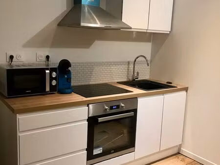 loue t1 bis très bien situé disponible mai