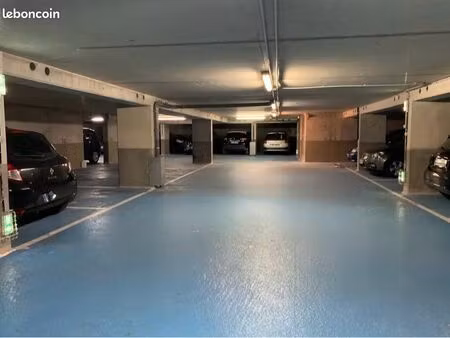 parking à louer à clichy centre (92)