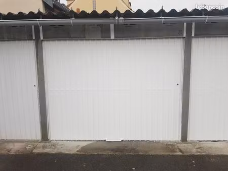 garage / box à louer à margny les compiègne