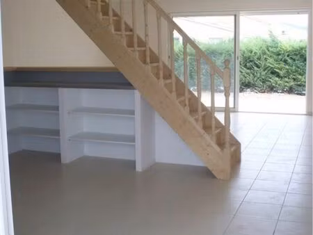 t3 garage parking jardin