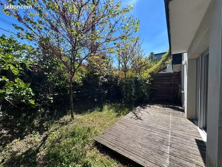 t5 à louer place de l’ormeau