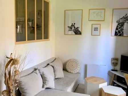 location d’un studio cocooning meublé de 30m2 avec terrasse