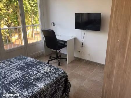 ? chambre meublée haut de gamme – parilly / 200 m métro / 13 min bellecour (fille)