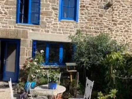 grande chambre de charme meublée 25 m² avec bureau – dans demeure de caractère – vallée de