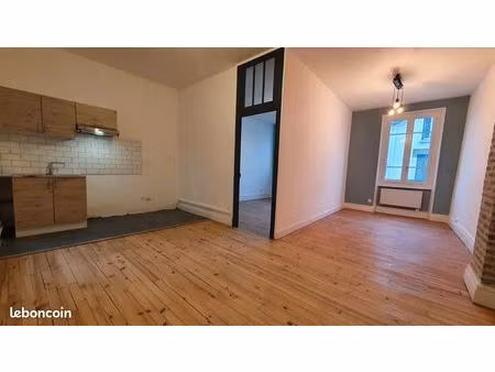 t2 traversant 50m² montferrand