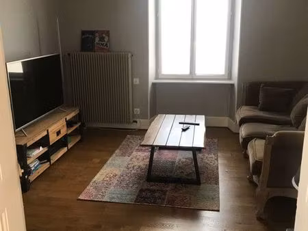 appartement t2 de 50 m2 avec terrain privatif