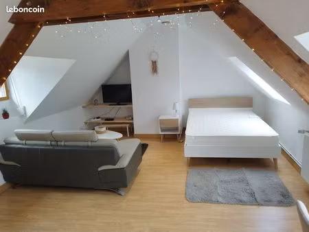 t2 meublé  calme  toutes charges comprises