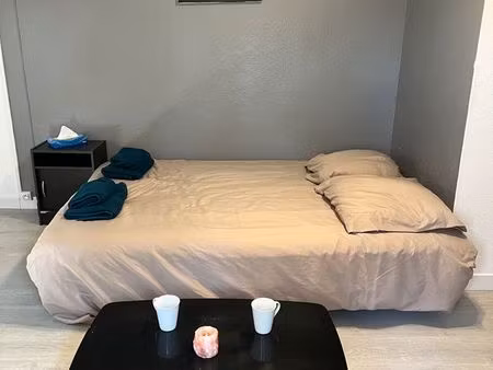 studio meublé cocooning avec parking – rue de la poissonnerie