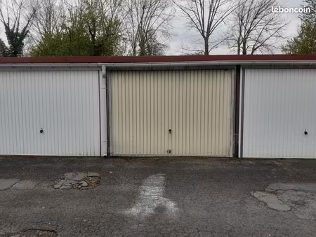 garage à louer