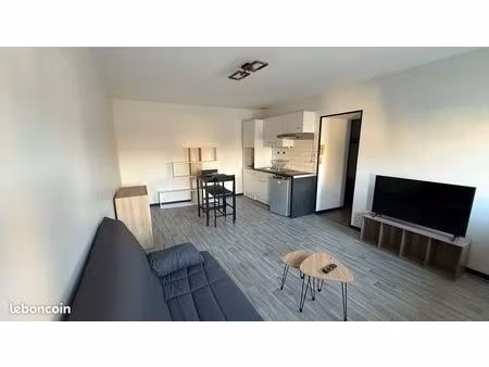 loue studio - cherbourg centre - 549 - permis de louer ok