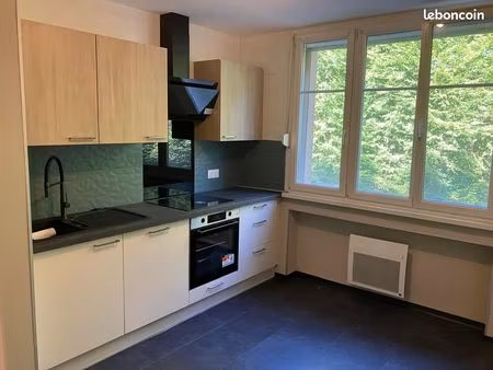 loue f2 rénové à neuf