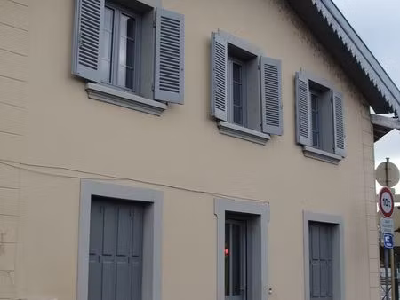 location maison mitoyenne 102m2 centre veauche