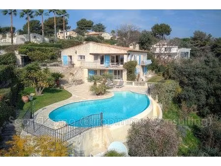 villa de luxe de 4 chambres en vente vence  provence-alpes-côte d'azur