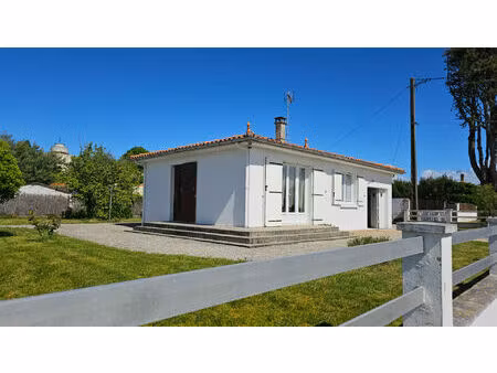 vente maison 3 pièces  50.00m²  port