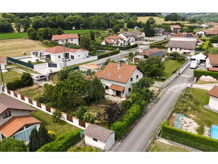 maison de 100 m² à chabons - 180 000 €