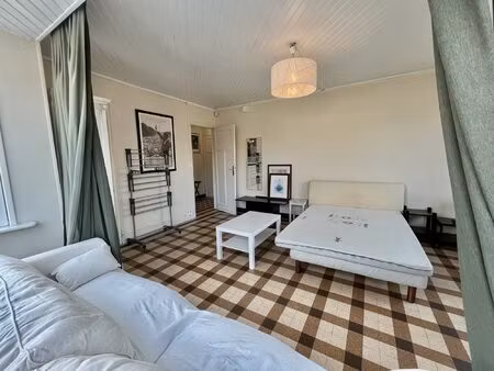 location appartement 4 pièces 63m² lille 59000