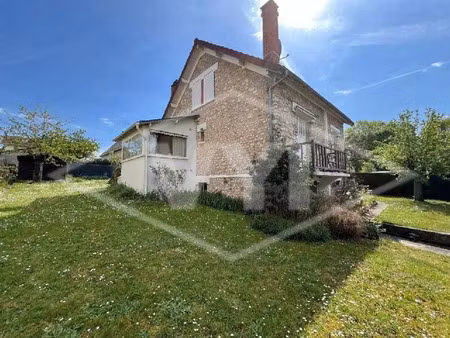 vente maison 5 pièces 109 m² à varennes-jarcy (91480)  346 500 €