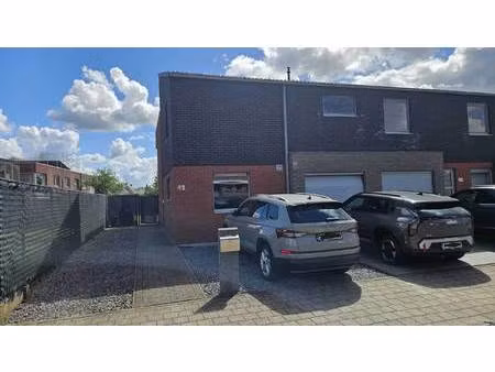 huis te koop in boom met 4 slaapkamers
