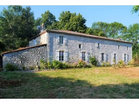 dolmayrac - ancien moulin du 18e siècle à rénover avec piscine et 1 4465 ha de terrain...
