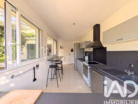 vente maison 4 pièces 125 m² cambes (33880)