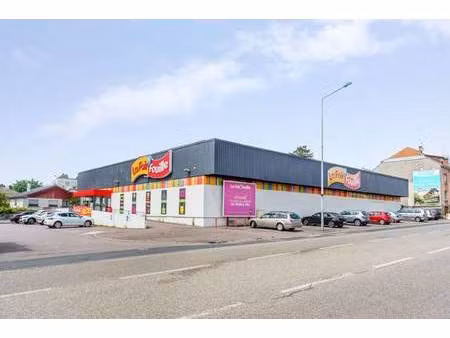 local commercial à louer