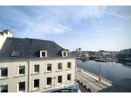 location bureaux et commerces à cherbourg-en-cotentin (50100) : à louer / 24m² cherbourg-e