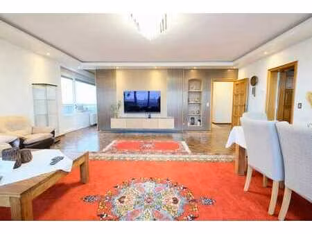 spacieux appartement 4 chambres !!!