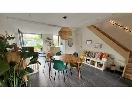 maison récente 3 ch + bureau – peb a – jardin – genval