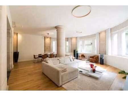 exceptionnel rez-de-chaussée avec terrasse végétalisée