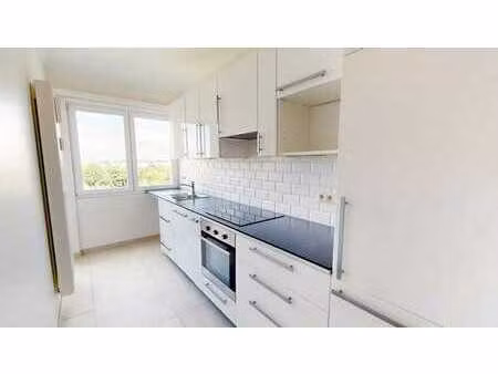 square meudon: bel appartement 2 chambres +/- 80m2