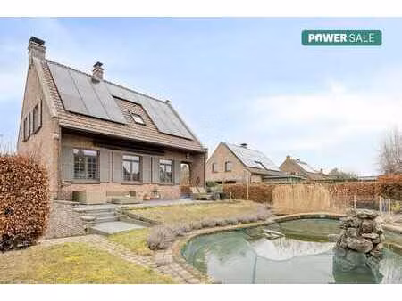 charmante maison familiale dans un emplacement privilégié à