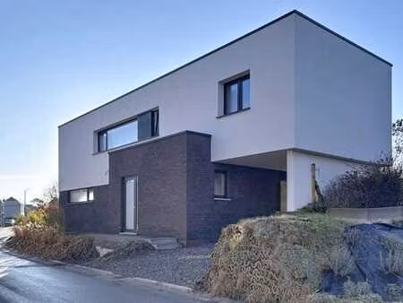 superbe villa contemporaine 4 chambres sise à wanlin