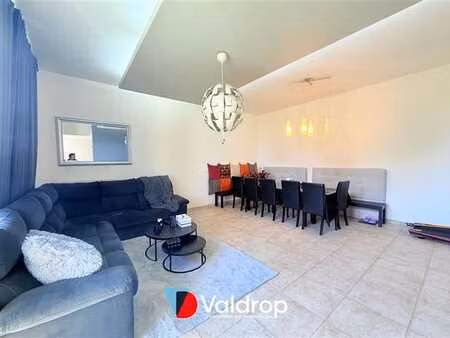 magnifique appartement deux chambres à callemeyn