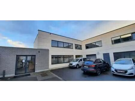 bureaux de 368m² à la gare d'alost