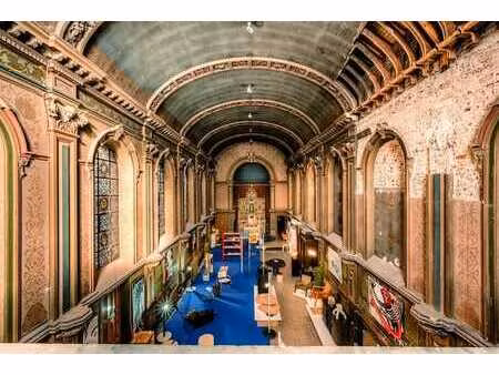 unieke neobarokke kapel met ondersteunende casco ruimte o...