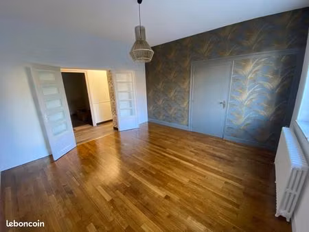 appartement f3 hyper centre