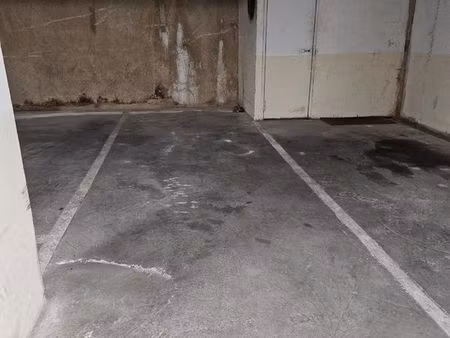 place de parking sous sol