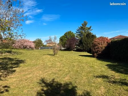 terrain constructible à saint andeol le chateau