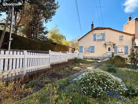 maison 80m2 4 pièces avec jardin proche centre-ville