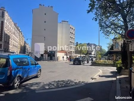 commerce beauté/coiffure 120 m²