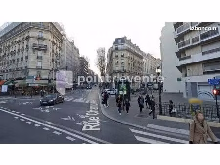 local commercial 81 m²