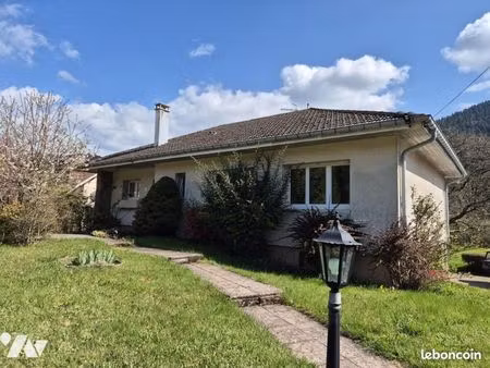 maison 6 pièces 110 m²