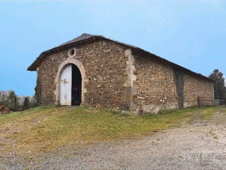 grange 600m2