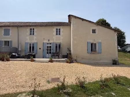 maison de caractere