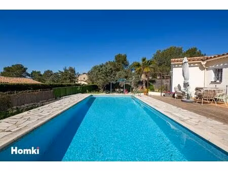 maison/villa t5 de 140 m2 à le muy 83490 villa avec piscine et vue exceptionnelle sur le r