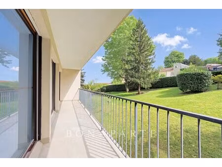 le pecq - appartement 3 pieces - cave et parking