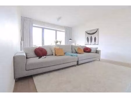 magnifique rez avec jardin / ixelles / peb b